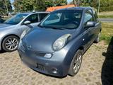 Nissan Micra mit dem Automatik Getriebe! - Nissan: Getriebe