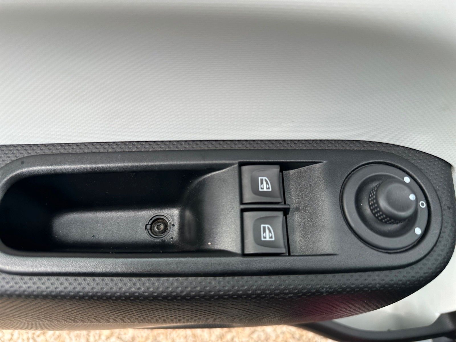 Renault Twingo Limited – Bild 18