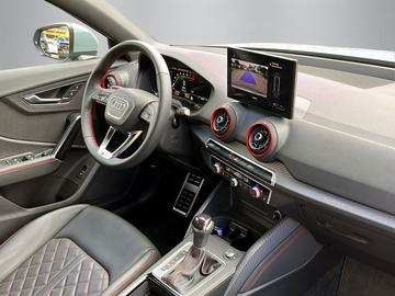 2025 AUDI SQ2 — миниатюра 13