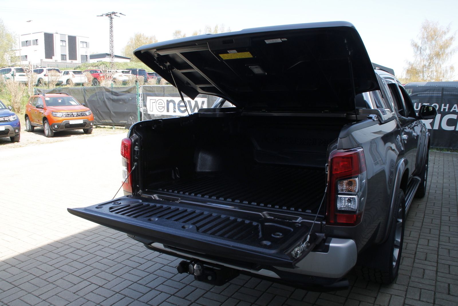 Fahrzeugabbildung Mitsubishi L200 (KL0/KJ0) Spirit Doppelkabine 4WD