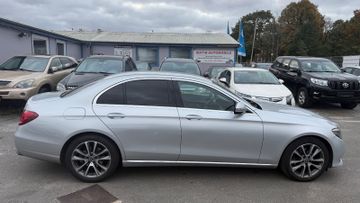 Mercedes E 200 - 5