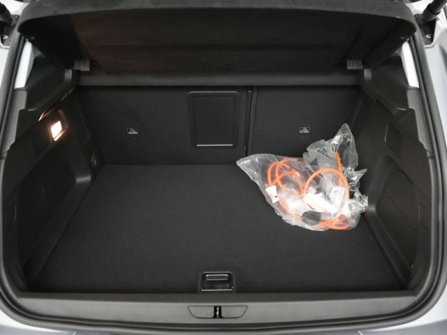 Grandland GSe PHEV 4X4 AT+NAVI+RÜCKFAHRKAMERA+SI