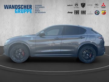 Alfa Romeo Stelvio Quadrifoglio MY22 Assistenz Paket