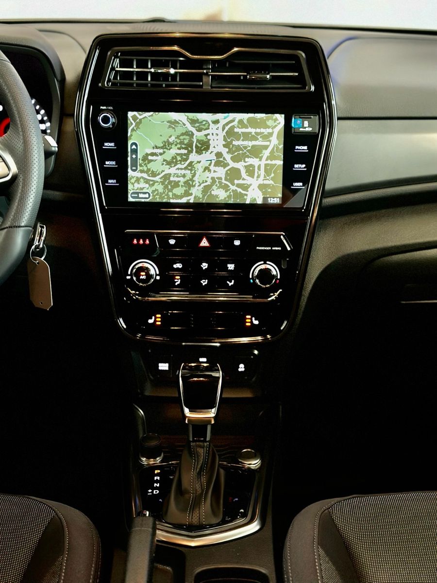 Fahrzeugabbildung Ssangyong Tivoli Quartz 1,5P 2WD AUT*Navi*LED*Klima*Sommer