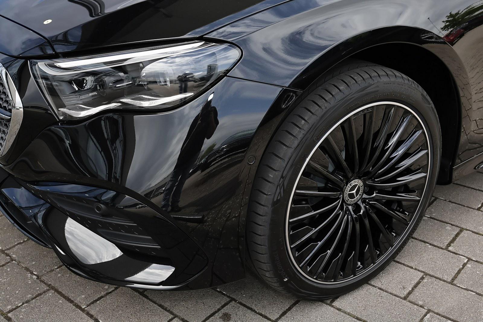 Mercedes-Benz E 220 d 4M AMG MBUX+360°+DIG-LED+Pano+AHK+Night
