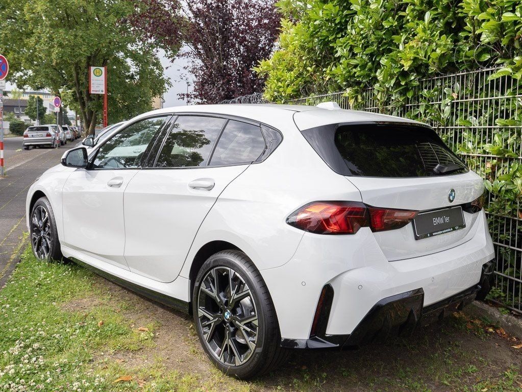 BMW 120 - Bild 2