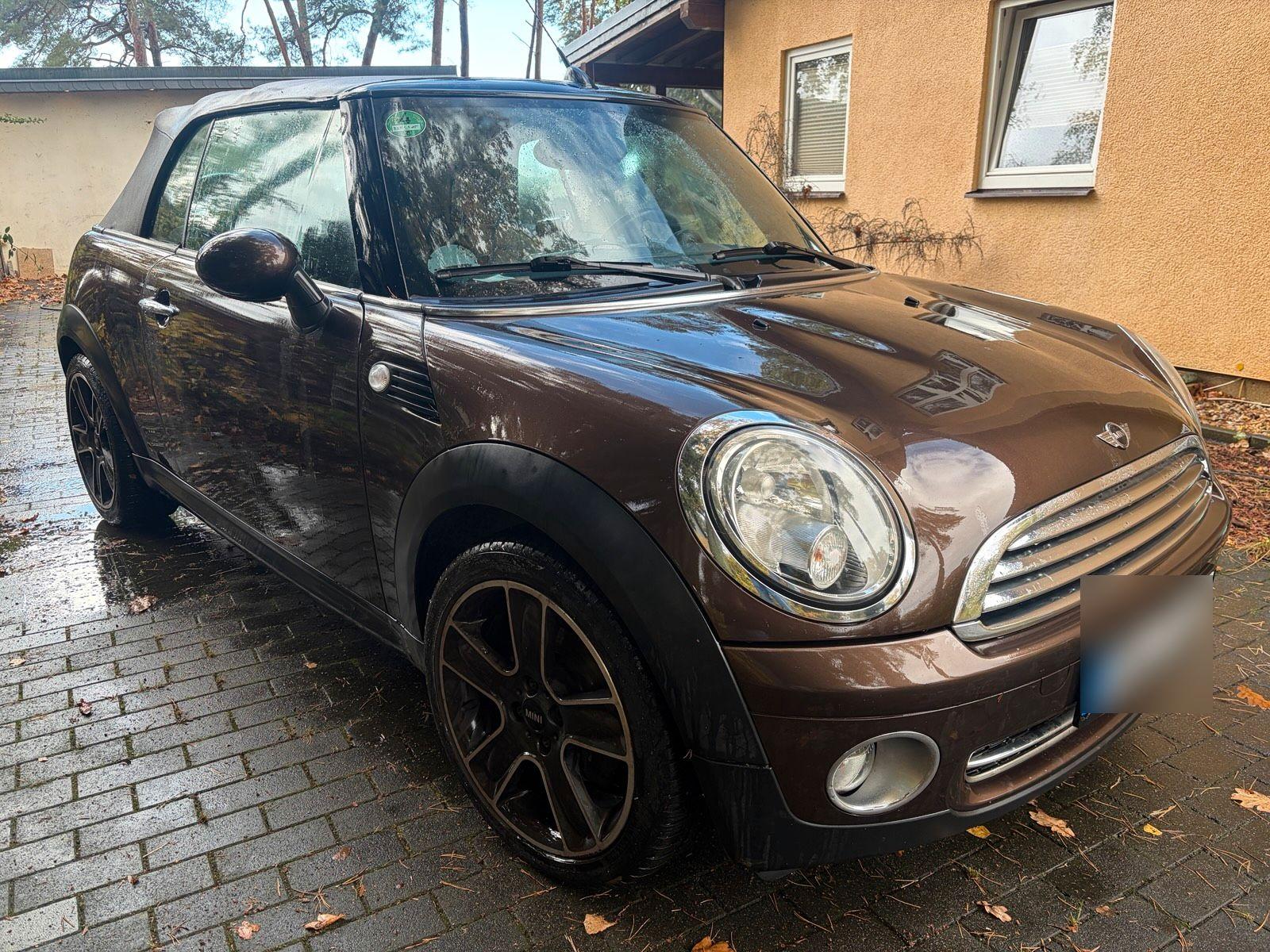 MINI Cooper Cabrio