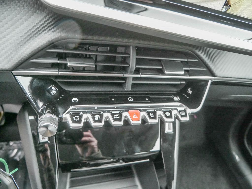Peugeot 208 - Bild 7