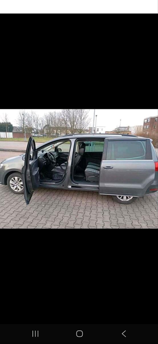 Volkswagen Sharan 2012 — interior