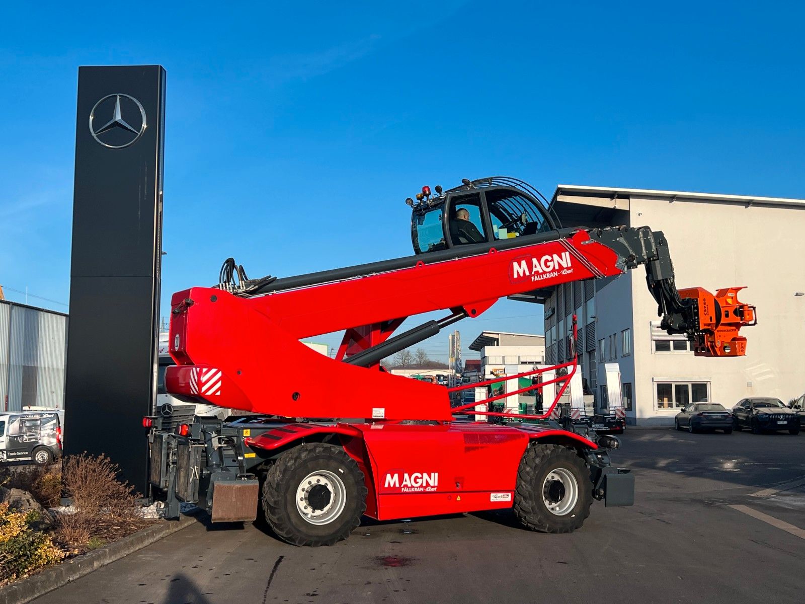 Fahrzeugabbildung Andere Magni RTH 6.30 SH / Fällkran / Westtech CS750