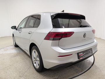 Volkswagen Golf - 5