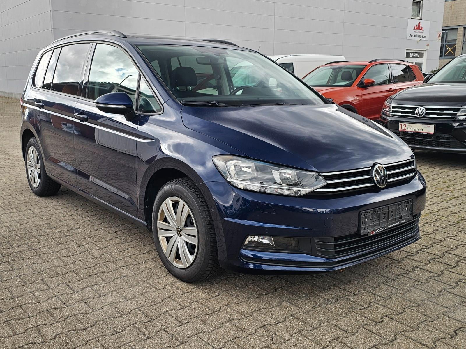 Volkswagen Touran Comfortline BMT ACC*PANO*MASSAGE*
