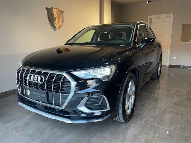 Audi Q3 35 2.0 tdi Business Advanced