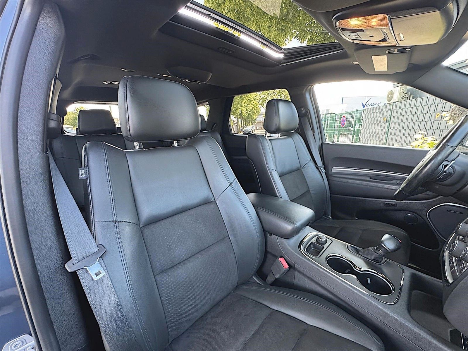 Fahrzeugabbildung Dodge Durango 5.7 V8 R/T 4x4 Night Paket *LED*7 Sitze*