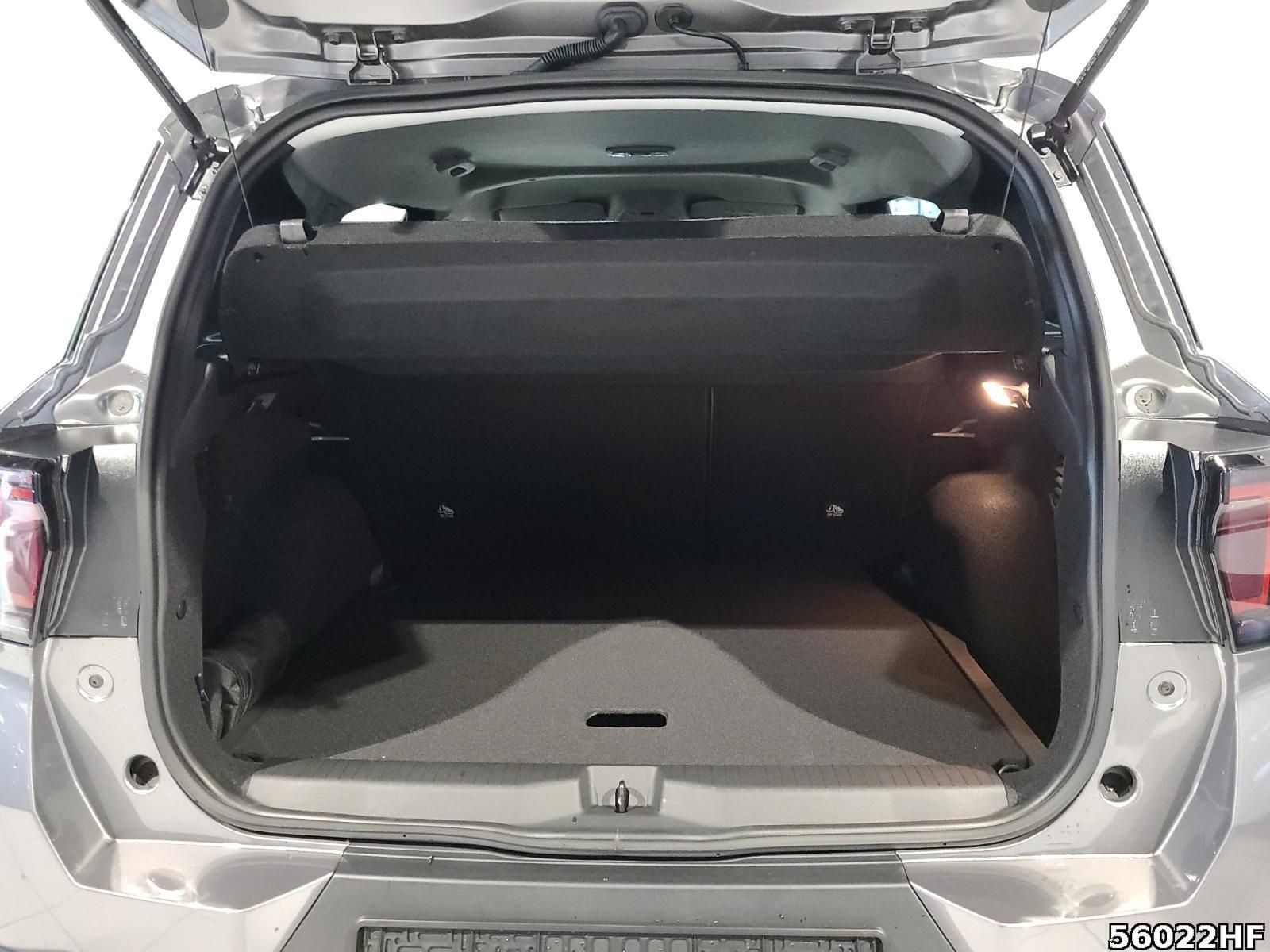 Fahrzeugabbildung Citroën C3 Aircross Plus Turbo 100 PS MT