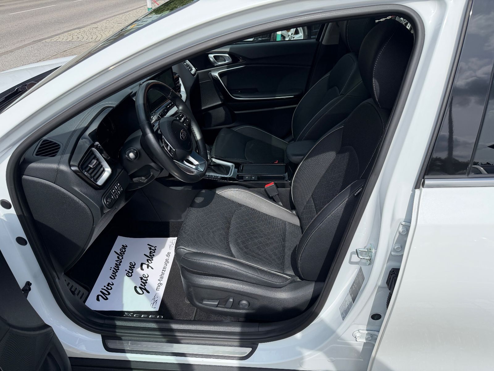 Fahrzeugabbildung Kia XCeed Platinum Edition Plug-in Hybrid VOLL