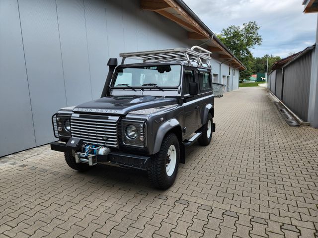 Land Rover Defender 90 E Station Wagon