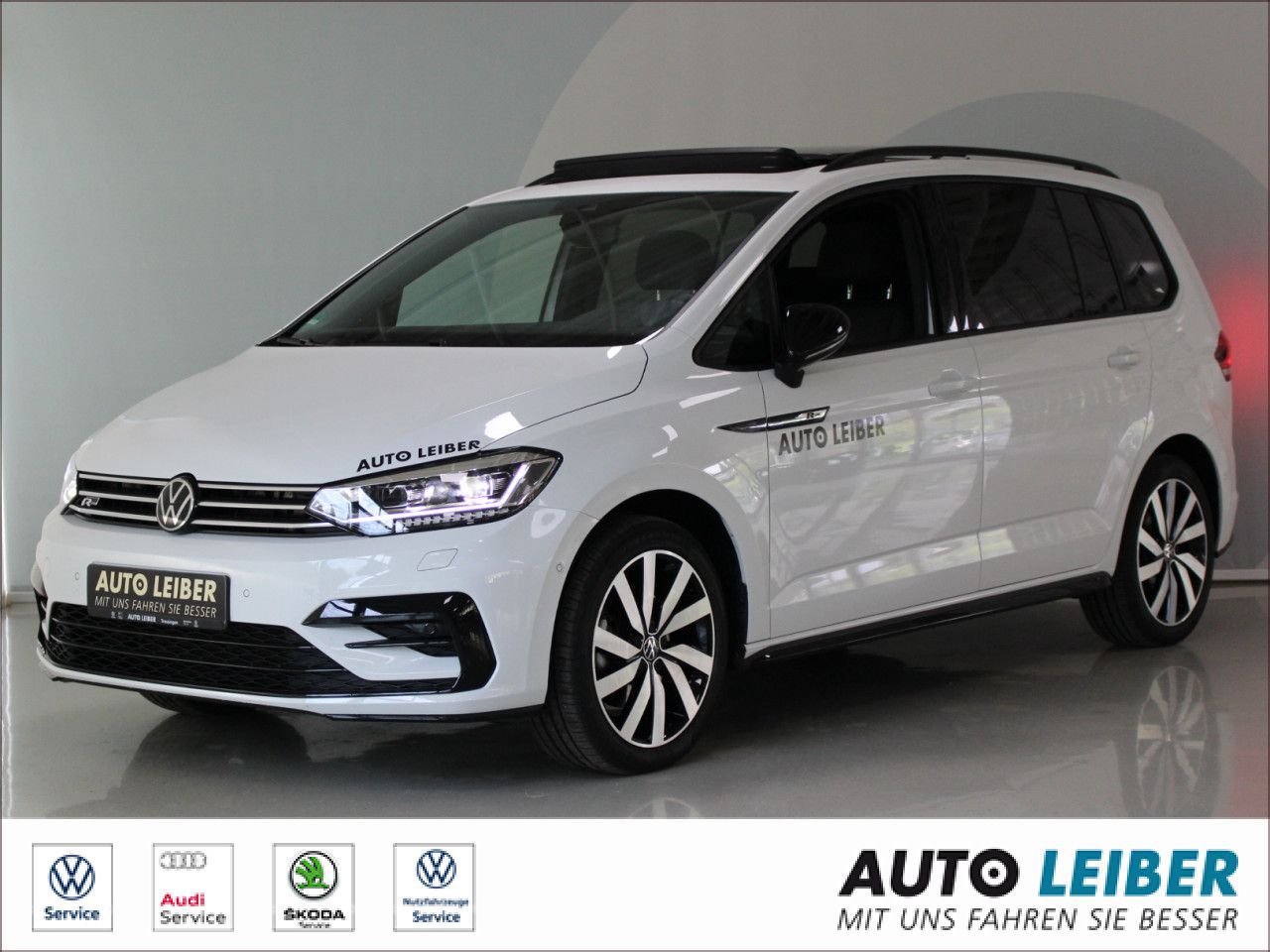 Fahrzeugabbildung Volkswagen Touran 1.5 TSI OPF Highline R-Line/Pano7.S./AHK
