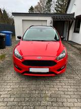 Ford Focus 1,5 EcoBoost 134kW ST-Line Red Turnier... - Ford Focus: ST Line Red