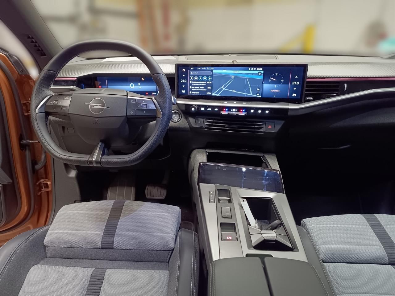 Fahrzeugabbildung Opel Grandland GS MildHybrid 107KW Automatik