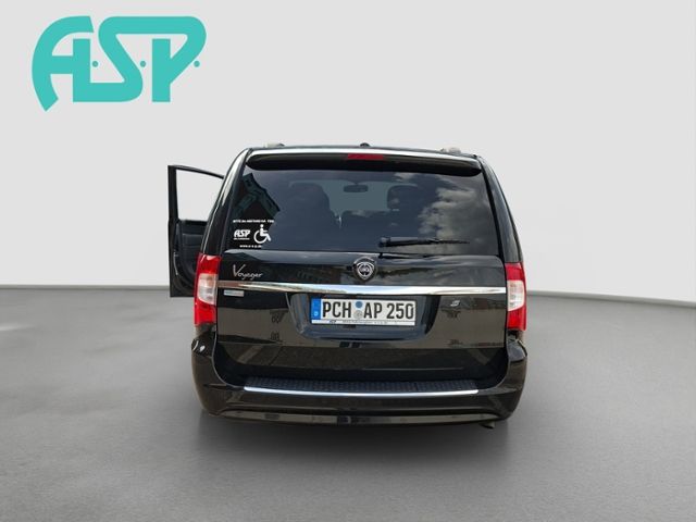 Fahrzeugabbildung Chrysler Voyager S Paravan Rollstuhlumbau