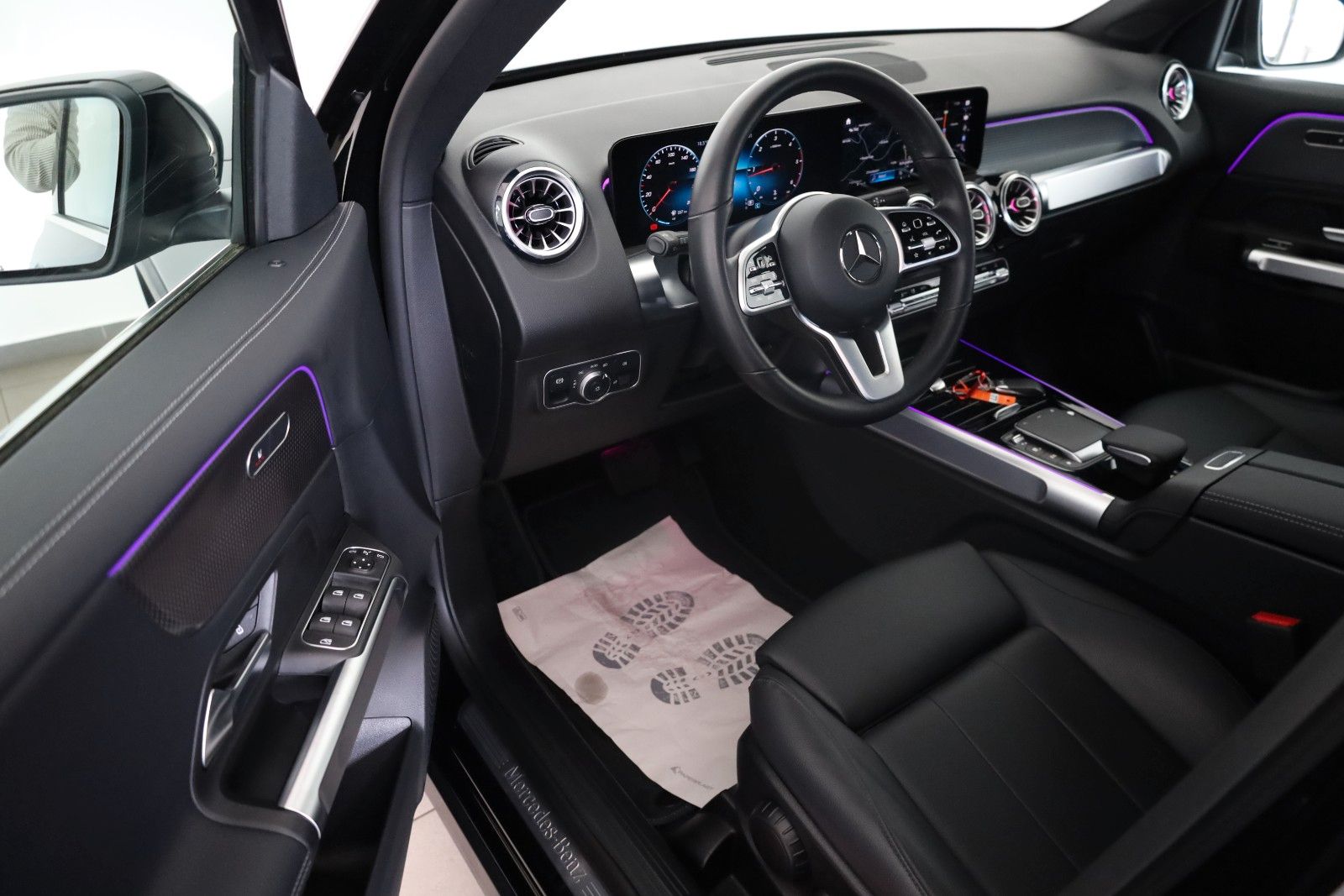 Fahrzeugabbildung Mercedes-Benz GLB 200d Progressive,Leder,Navi,LED,SH,Kamer,AHK
