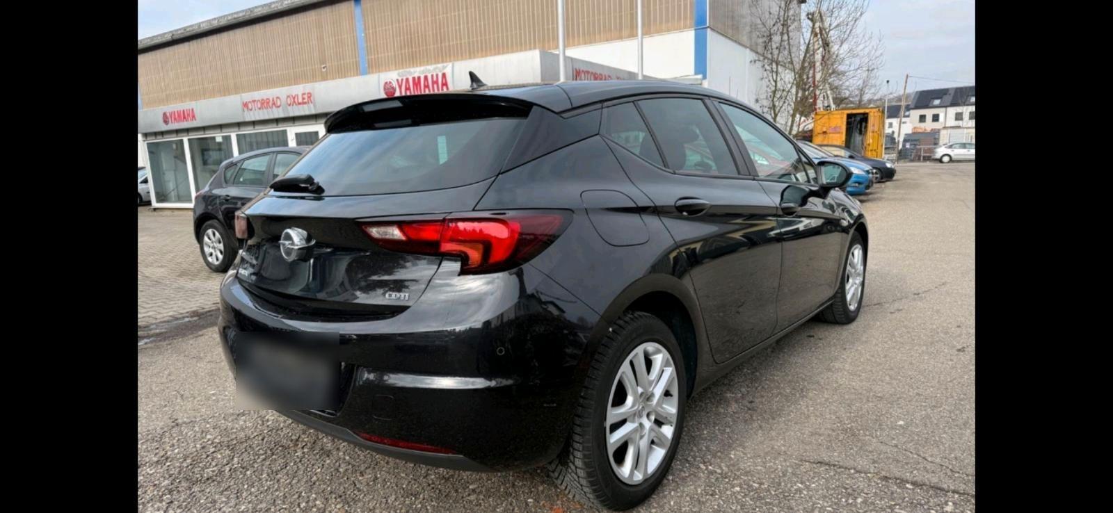 Opel Astra