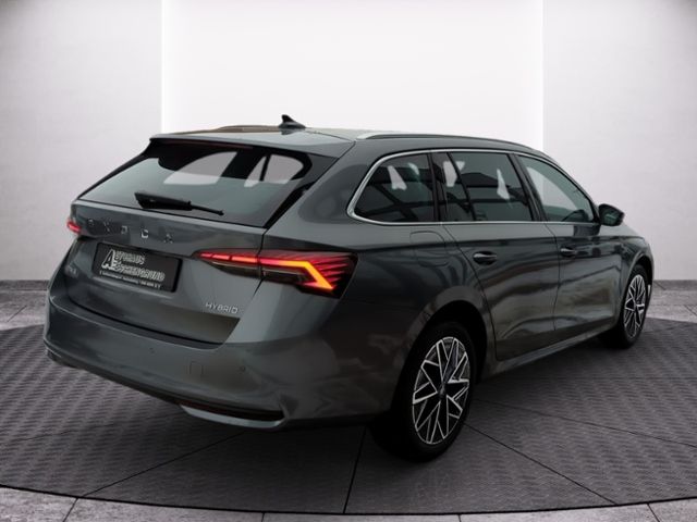 Fahrzeugabbildung SKODA Octavia Combi 1.5 TSI m-HEV DSG Selection ACC KA