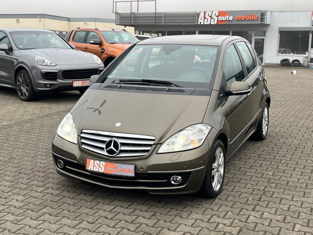 Mercedes-Benz A200CDI-Avantgarde/Xenon/Aut/Pano/Sitzh/Navi/