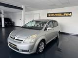 Toyota Corolla Verso 1.8 "2.HD+7-SITZER+AHK+KLIMAAUTO." - Toyota Corolla Verso aus 2004