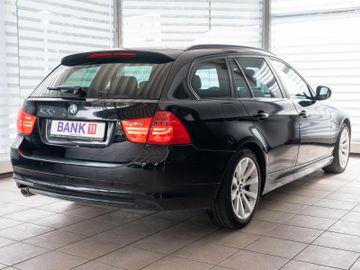BMW 320 - 4