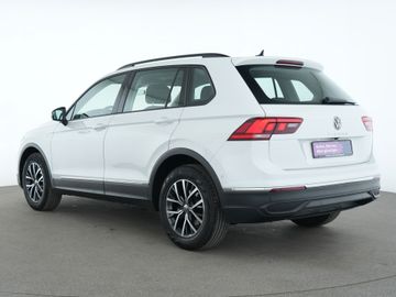 Volkswagen Tiguan - 8