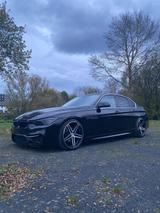 BMW Bmw F30 320d M-Paket  - BMW 320: F30