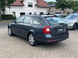 Skoda Octavia Combi 1.6 TDI | DSG | TÜV neu | Allwett. - Skoda Octavia aus 2012 mit Diesel-Antrieb: Kombi