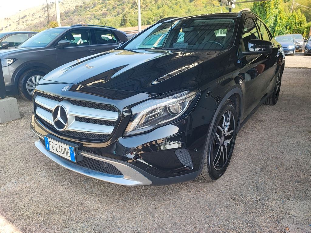 Image of Mercedes-Benz GLA 220