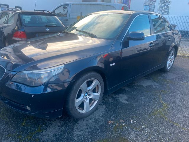 BMW 525 Baureihe 5 Lim. 525i