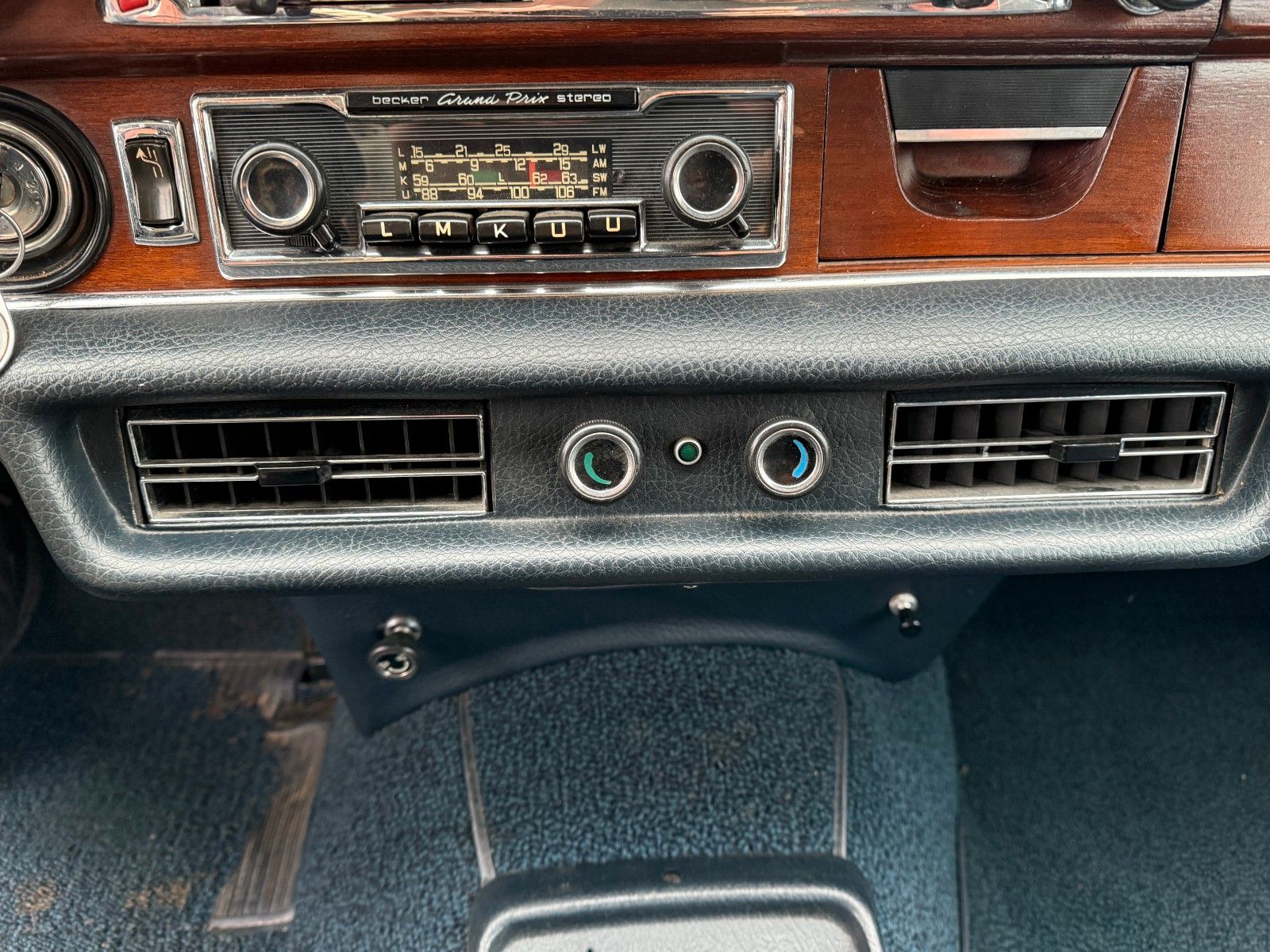 Fahrzeugabbildung Mercedes-Benz 280 SE L 3.5