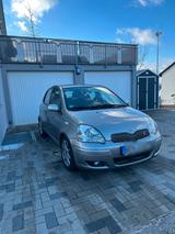 Toyota Yaris 1.3 EZ: 2005 - gebrauchte Toyota Yaris aus dem Jahr 2005