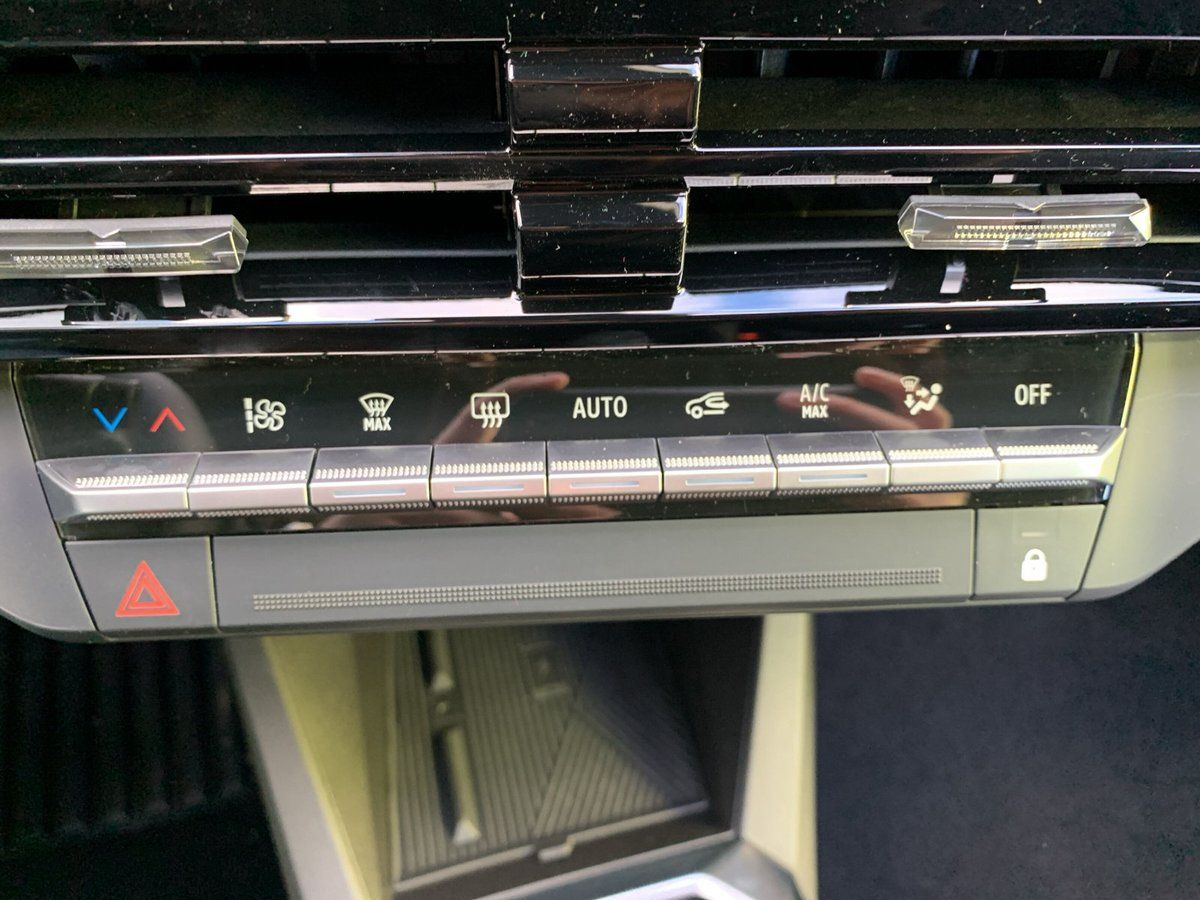 Renault Clio - Bild 18