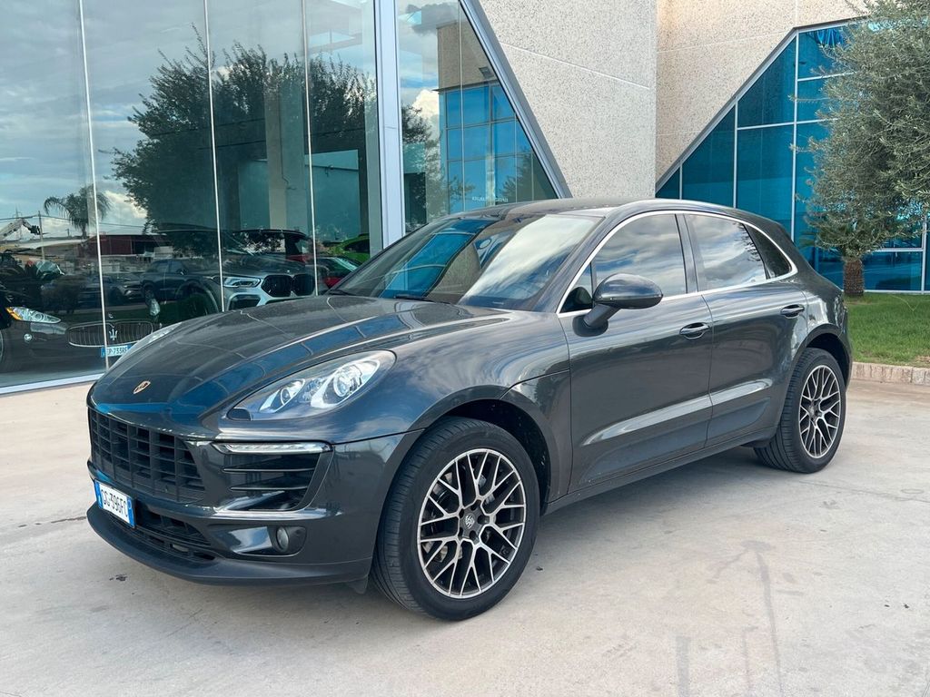 Image of Porsche Macan