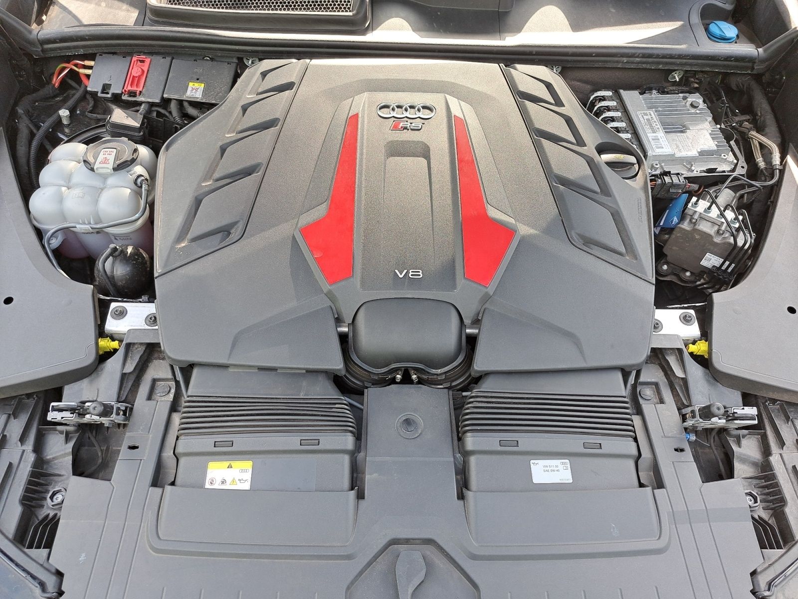 Audi RSQ8 - Bild 20