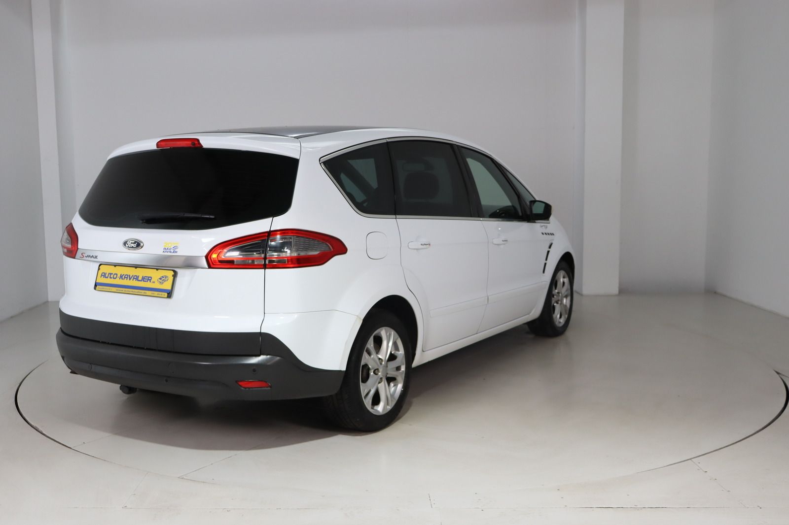 Fahrzeugabbildung Ford S-MAX 2.0 TDCi Sitzhzg./-lüftung * PDC * Tempom.