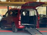 Volkswagen Caddy DSG Style Maxi Behindertengerecht-Rampe
