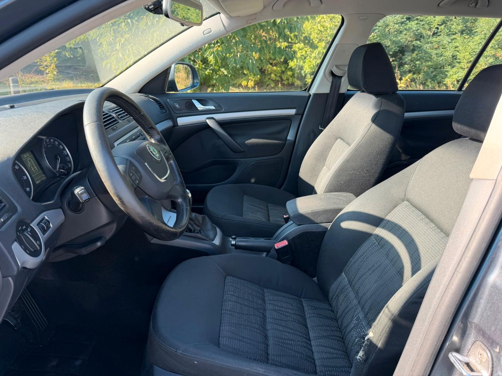 Skoda Octavia 2009 — photo 17