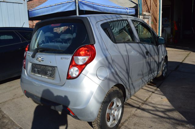 Chevrolet Spark LS