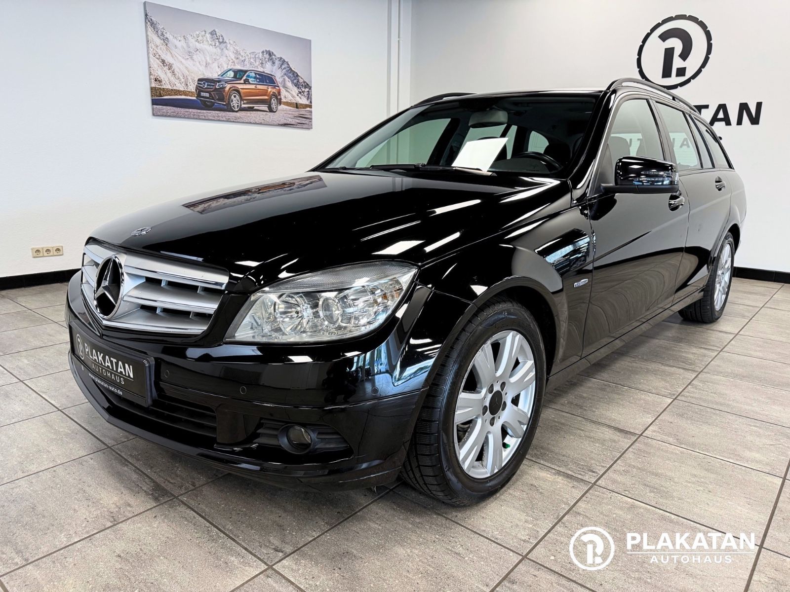 Fahrzeugabbildung Mercedes-Benz C 180 CDI T-Model Bi-Xenon AHK MB-Service EXPORT