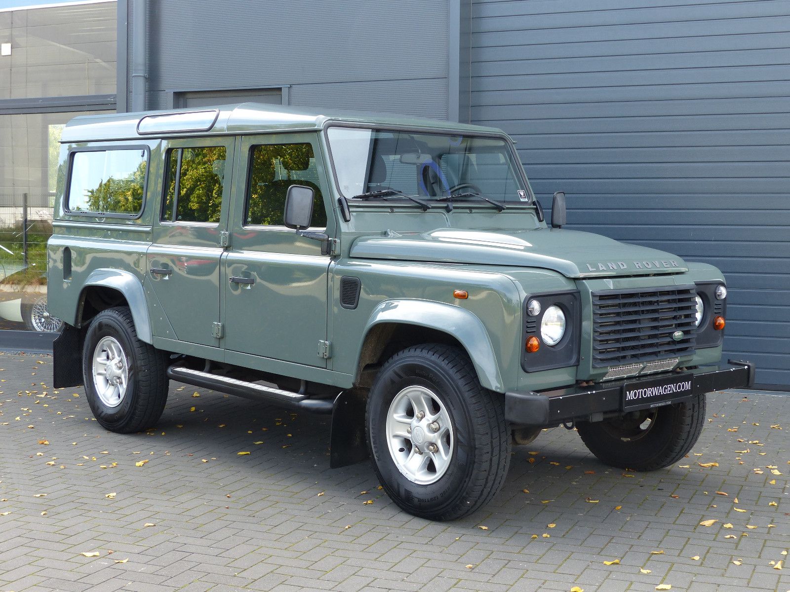 Fahrzeugabbildung Land Rover Defender 110 D AUTOMATIK !!