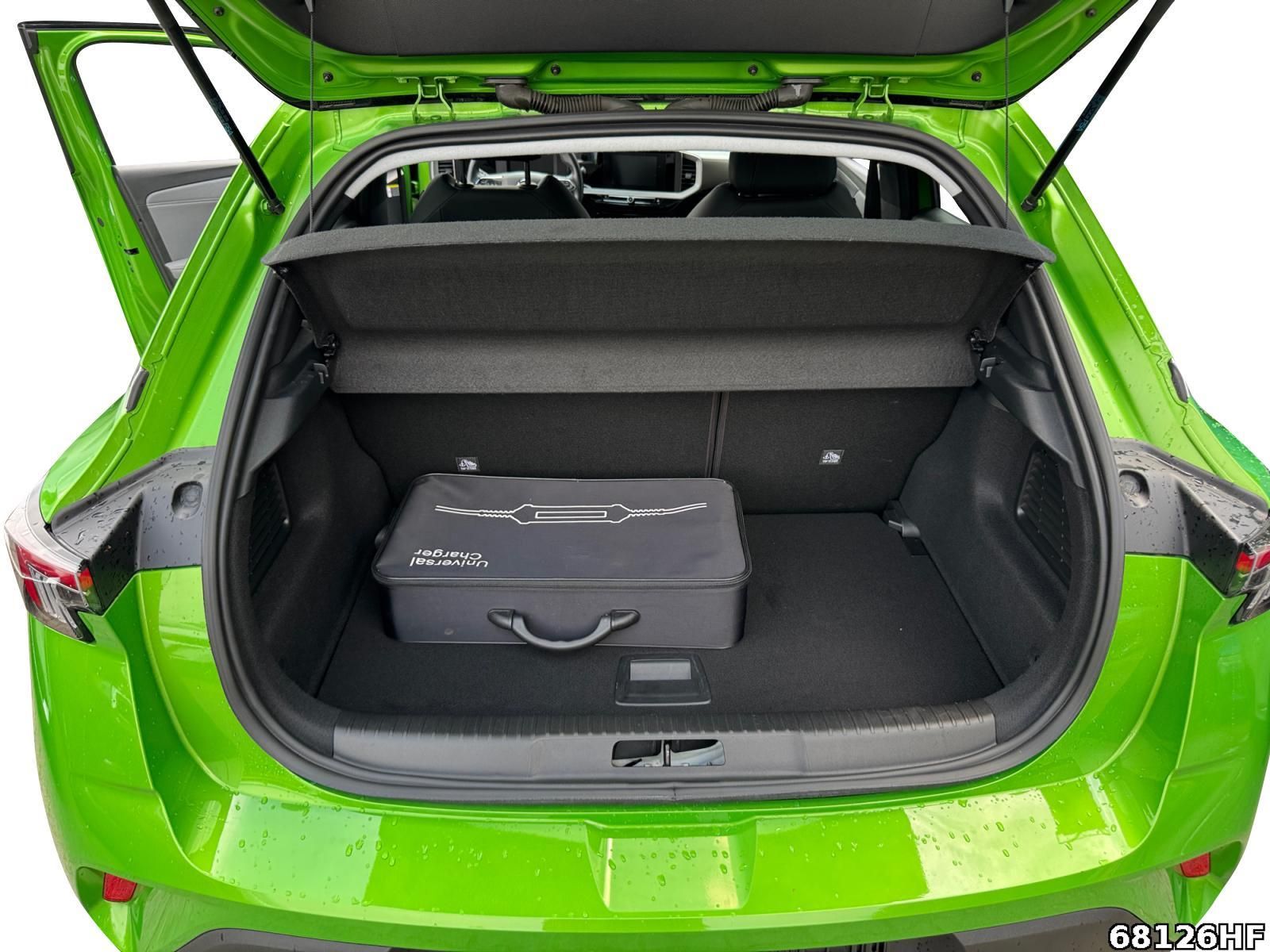 Fahrzeugabbildung Opel Mokka -e Elegance