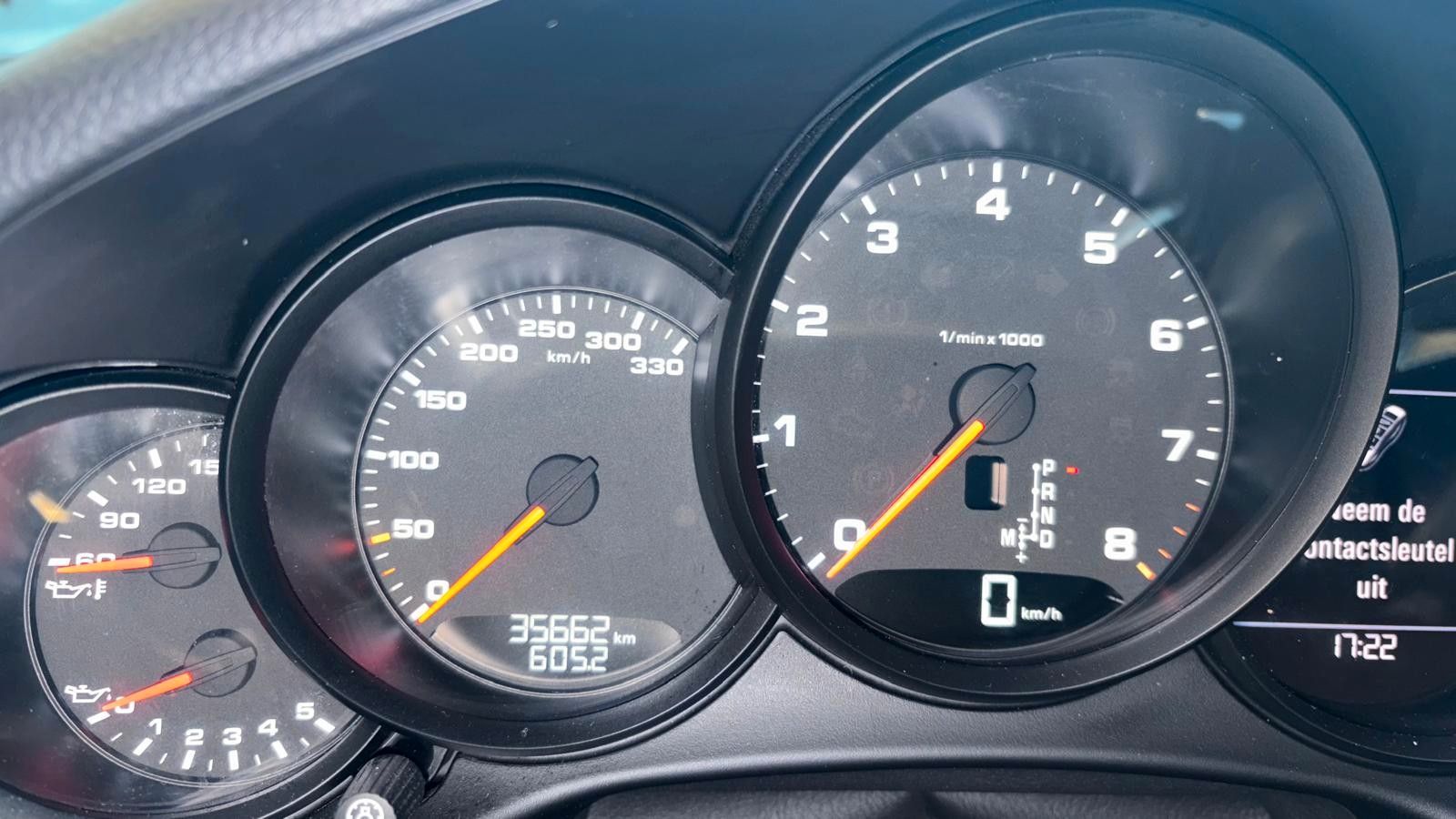 Fahrzeugabbildung Porsche 991/911 Targa 4 SAGA Sport Chrono