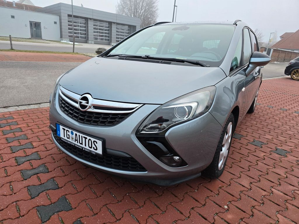 Opel Zafira Tourer
